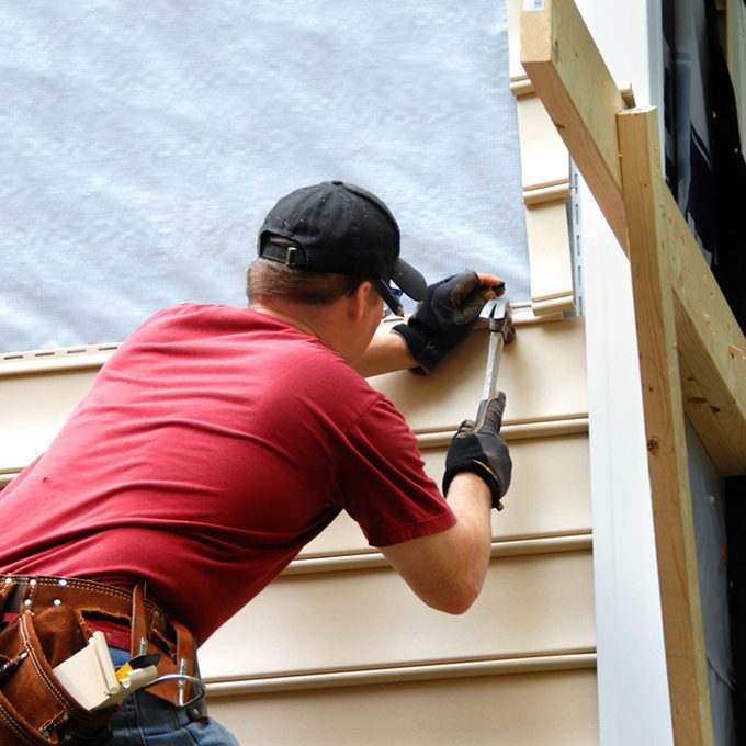 A Homeowner’s Guide to 9 Types of Siding for Houses