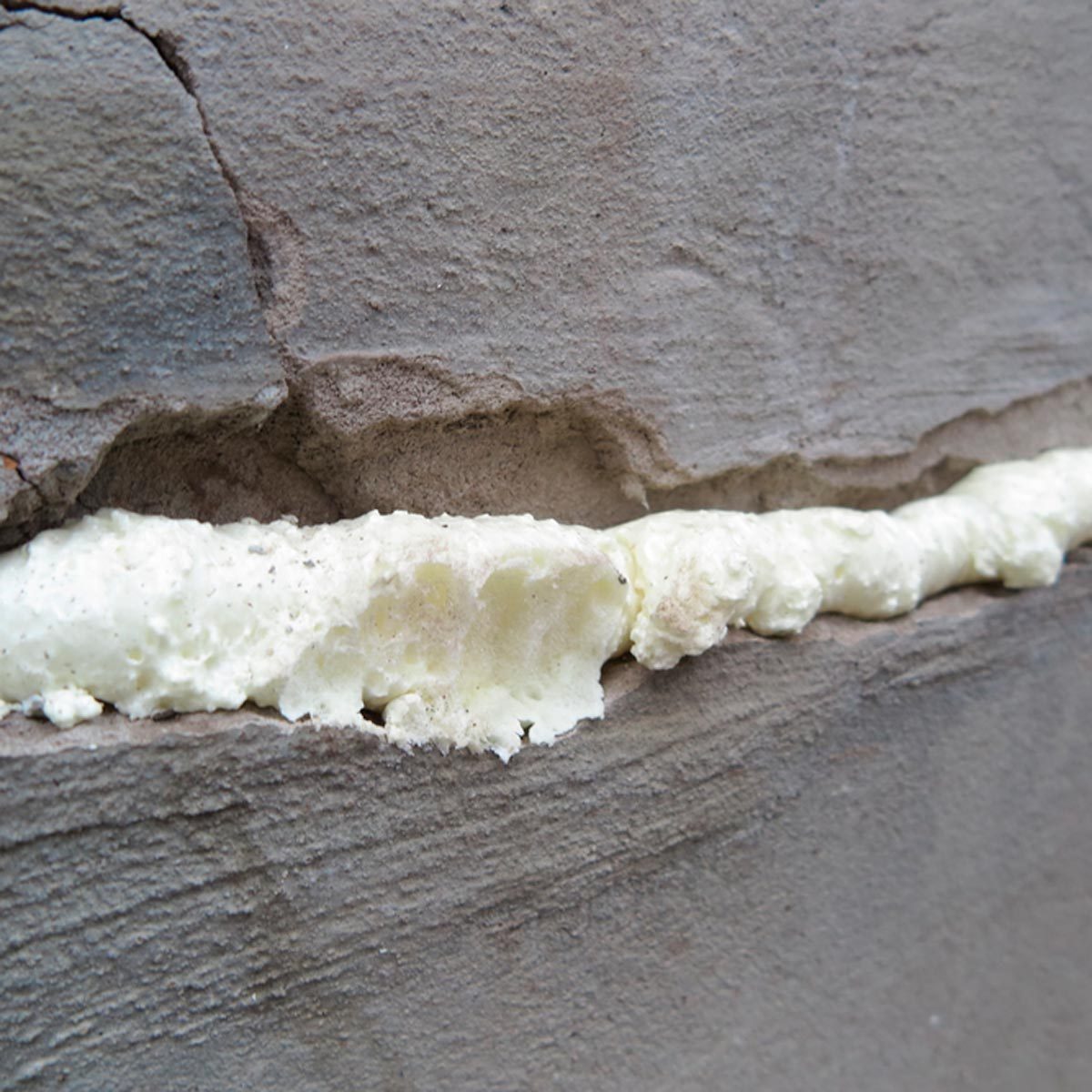 foam crack sealer 