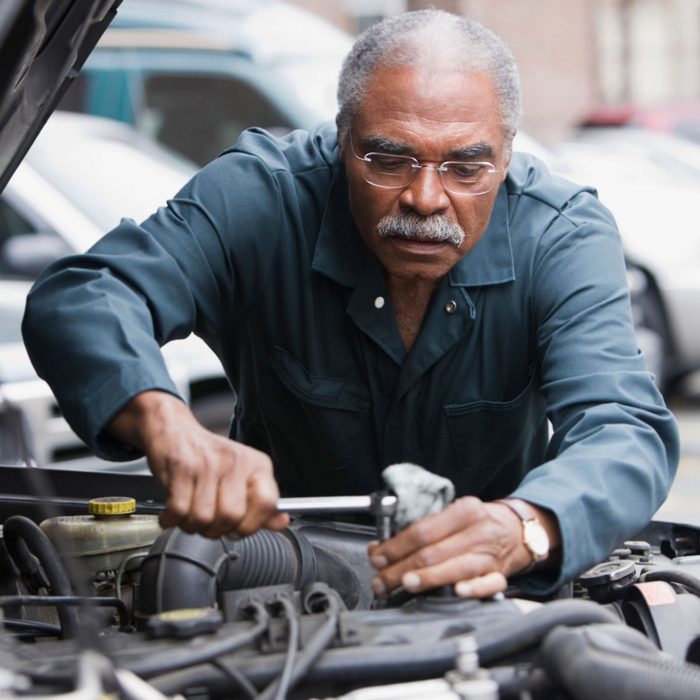15 Tools You Need in Your Auto Repair Tool Kit
