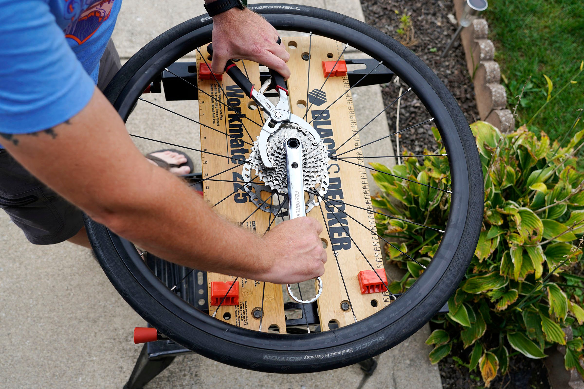 Remove Cassette on bicycle 