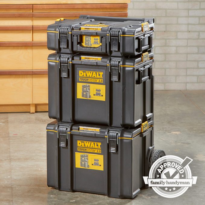 Dewalt Rolling Tool Box: Features, Tested and Reviewed
