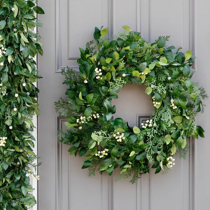 7 Festive Christmas Wreaths for Your Front Door