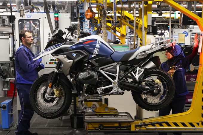 BMW Stops Selling Gasoline Motorcycles (Temporarily)