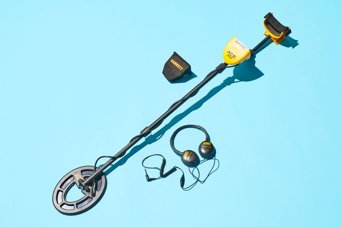 The Garrett Metal Detector is the Perfect Entry-Level Model, According to Our Product Testers