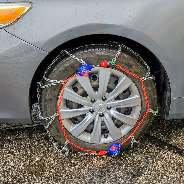 Snow Chain Installation: A Step-by-Step Guide