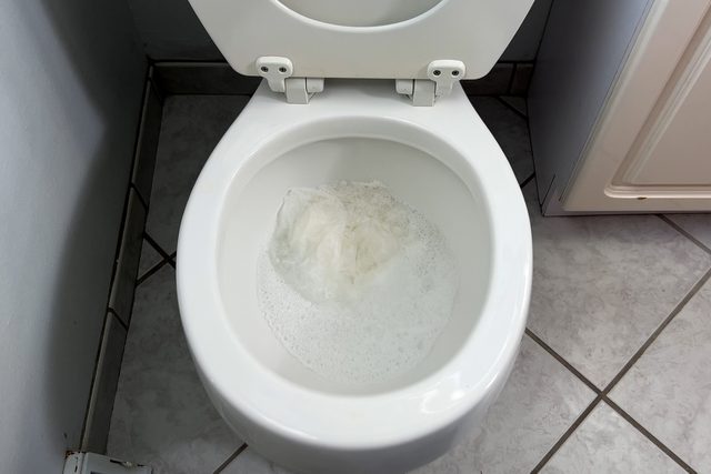 Unclog Your Toilet With Baking Soda and Vinegar