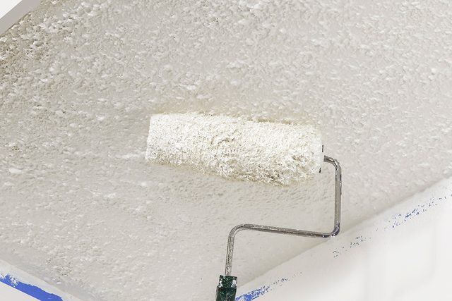 The Ultimate Guide to Painting a Popcorn Ceiling Like a Pro