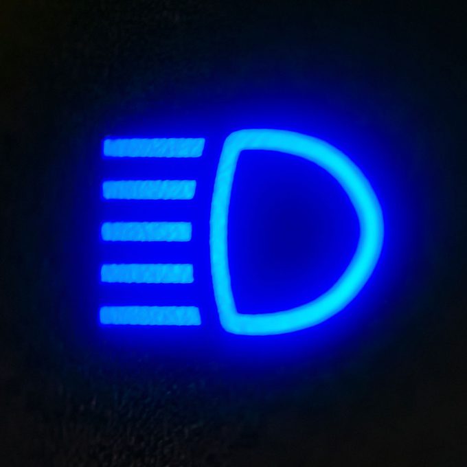 6 Reasons Your High Beams Won’t Turn Off