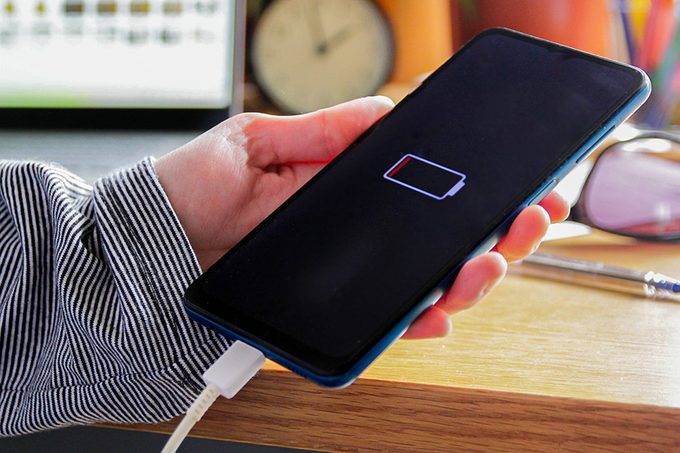 7 Reasons Your Phone Isn’t Charging