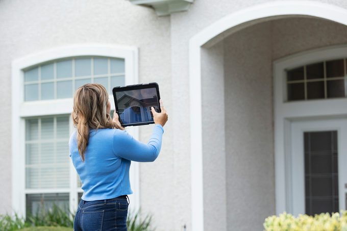 Here’s What Really Happens During a Home Appraisal